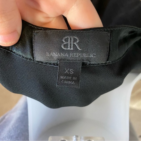 Banana Republic 100% silk black pleated swing midi dress - Picture 8 of 8